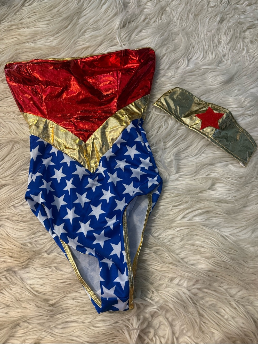 Women’s Wonder Woman costume (E6)
